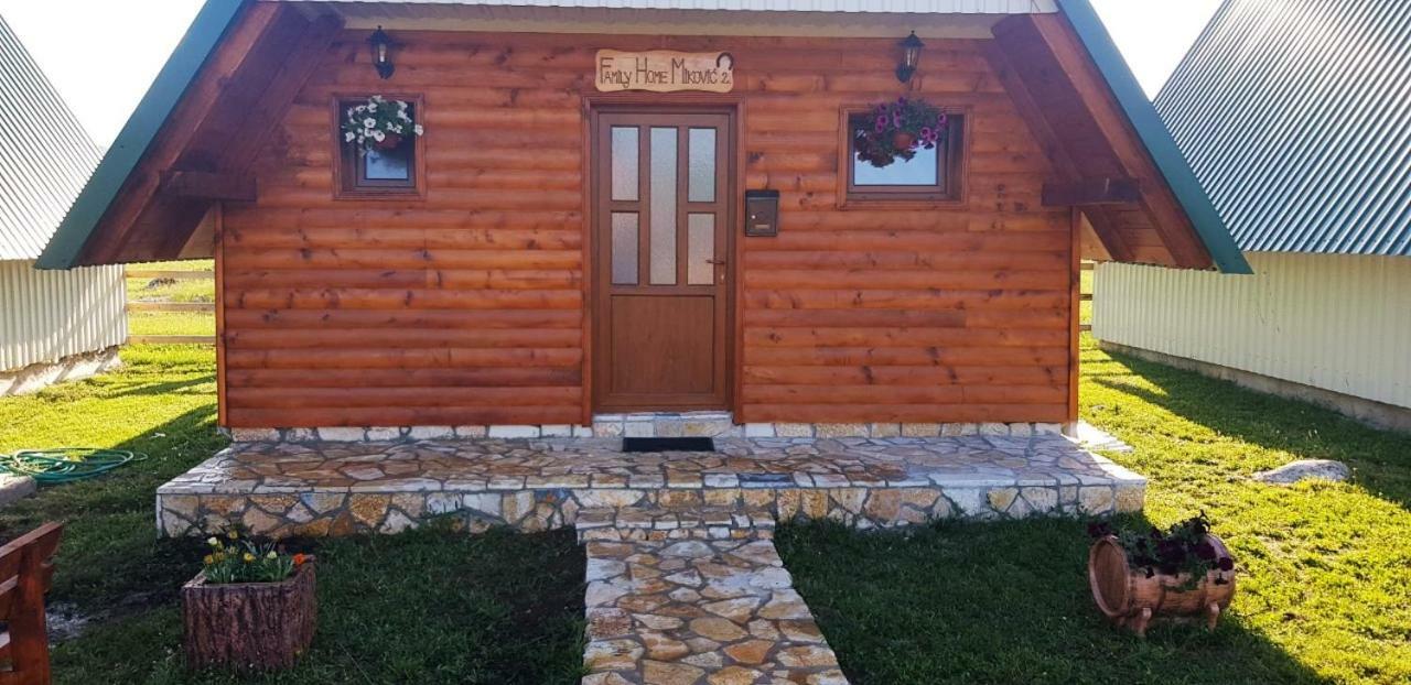 Family Home Mikovic Žabljak Exteriör bild